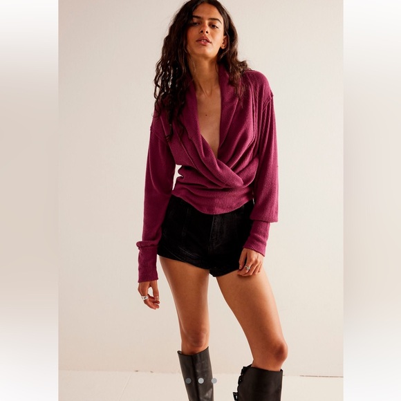 Free people we the free hold me close pullover - Picture 1 of 11